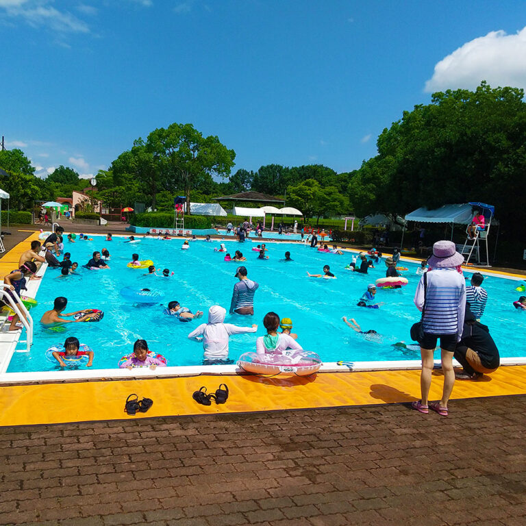 屋外プール 矢橋帰帆島公園 屋外プール 矢橋帰帆島公園
